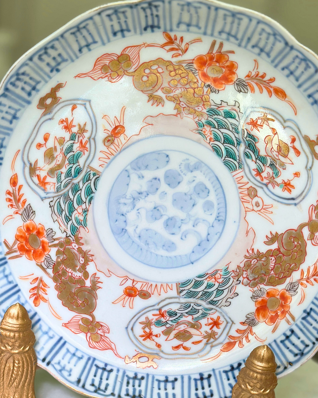 Antique Japanese Imari Scalloped Porcelain Plate
