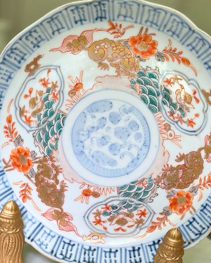 Antique Japanese Imari Scalloped Porcelain Plate