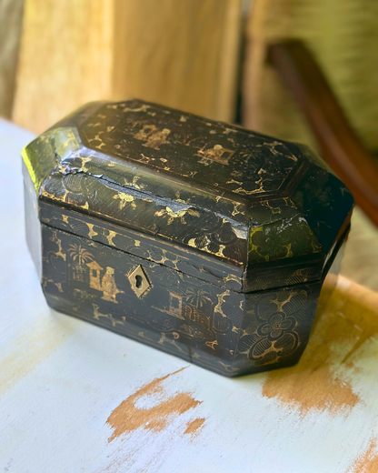 Antique 19th Century Chinese Export Tea Caddy