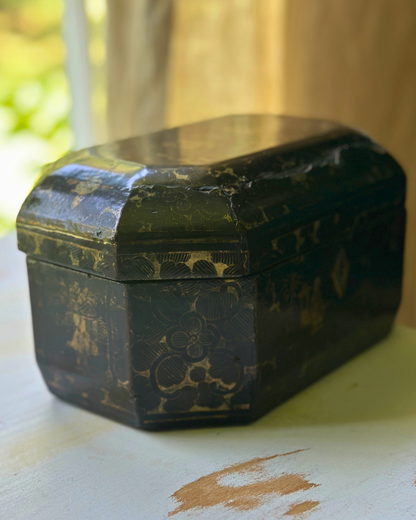 Antique 19th Century Chinese Export Tea Caddy