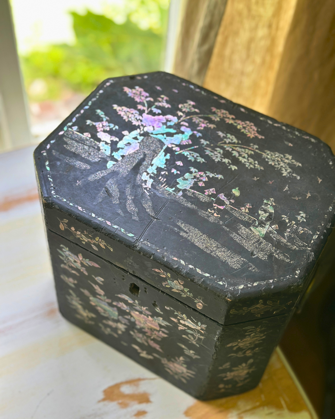 Antique 19th Century Chinese Export Black Lacquer & Mother-of-Pearl Tea Caddy