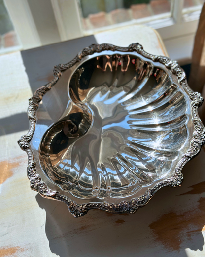 Large Wallace "Royal English" Silver-Plated Shell Dish