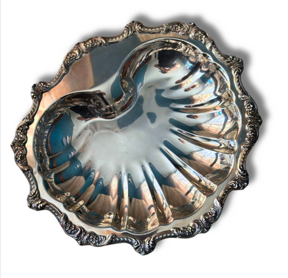 Large Wallace "Royal English" Silver-Plated Shell Dish
